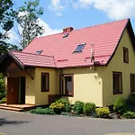 Pod Lasem Na Mazurach *