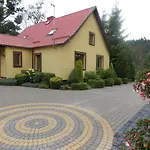 Pod Lasem Na Mazurach Orman Evi *