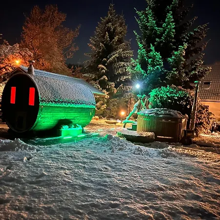 Pod Lasem Na Mazurach *