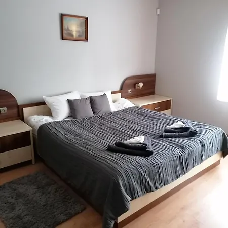 Lodge Dom Pod Lasem Na Mazurach