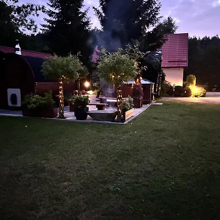 ロッジ Pod Lasem Na Mazurach *