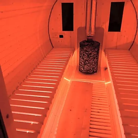 Dom Pod Lasem Na Mazurach Lodge *