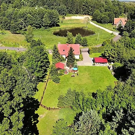Dom Pod Lasem Na Mazurach Lodge Ryn (Warmian-Masurian)