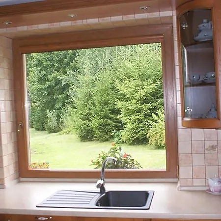 Dom Pod Lasem Na Mazurach Lodge *