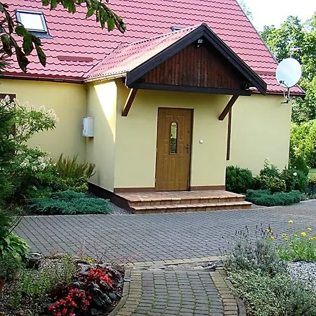 Dom Pod Lasem Na Mazurach * Ryn (Warmian-Masurian)