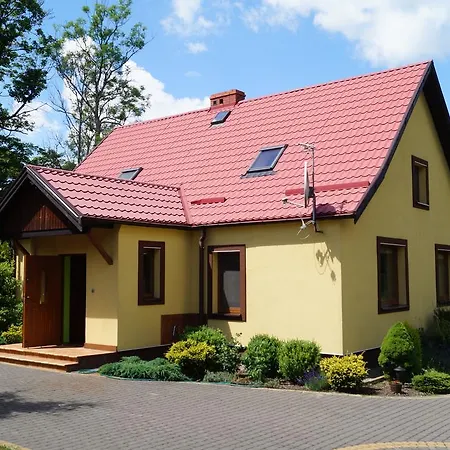 Pod Lasem Na Mazurach *